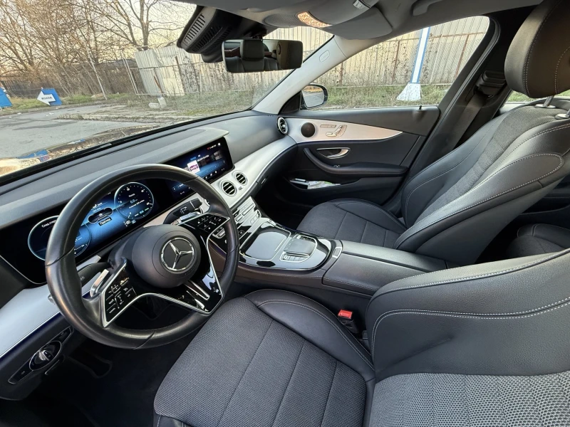 Mercedes-Benz E 220 AVANGARD НОВ ВНОС 2 ГОДИНИ ГАРАНЦИЯ, снимка 13 - Автомобили и джипове - 52870033