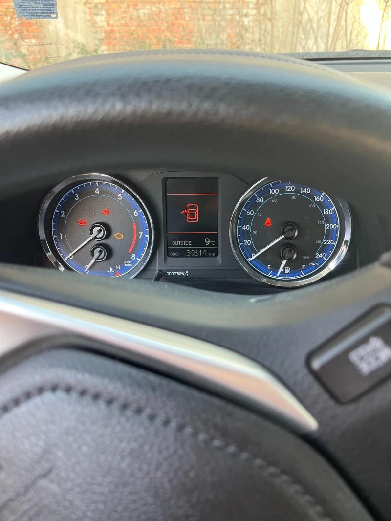 Toyota Corolla, снимка 8 - Автомобили и джипове - 52882253