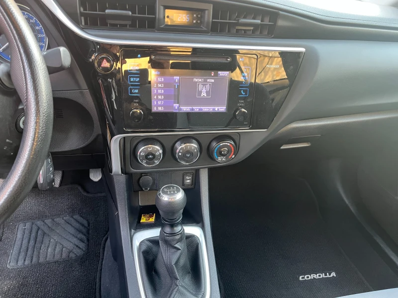 Toyota Corolla, снимка 9 - Автомобили и джипове - 52882253