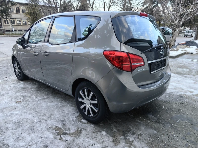Opel Meriva 1.3CDTI , снимка 5 - Автомобили и джипове - 52917457