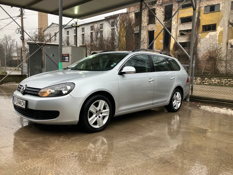 VW Golf 6 1.6 TDI, снимка 5 - Автомобили и джипове - 53419689