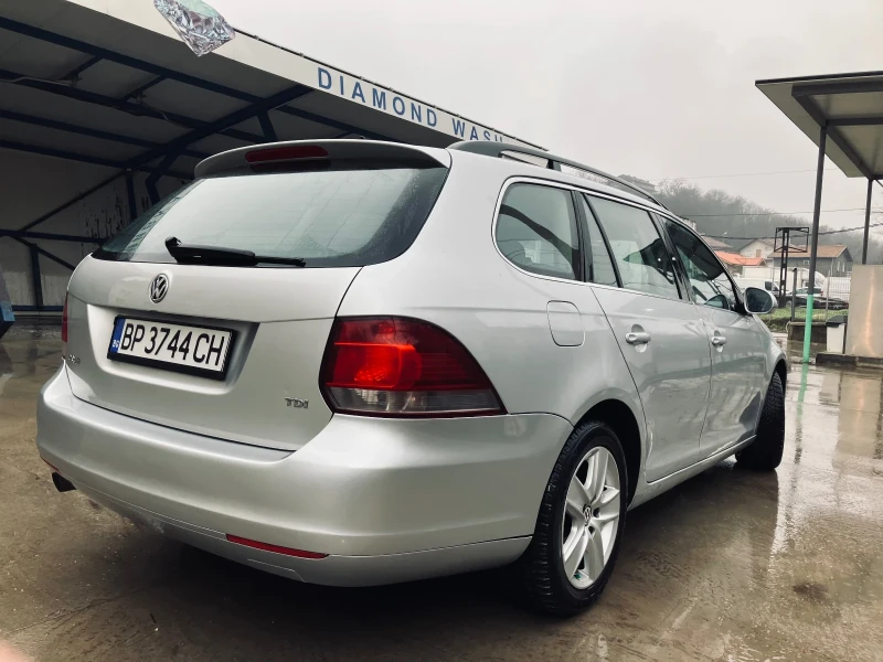 VW Golf 6 1.6 TDI, снимка 10 - Автомобили и джипове - 53419689