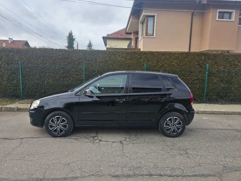 VW Polo Гаражно-климатр, снимка 3 - Автомобили и джипове - 53426388