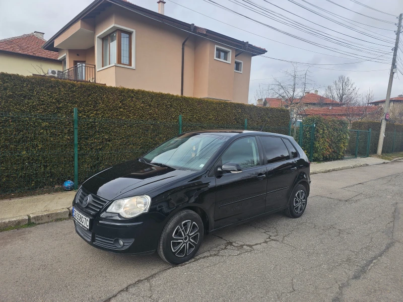 VW Polo Гаражно-климатр, снимка 2 - Автомобили и джипове - 53426388