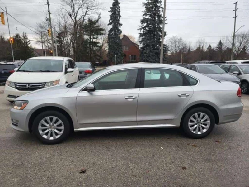 VW Passat * ACCIDENT FREE! TDI Trendline w/ Bluetooth * CARF, снимка 15 - Автомобили и джипове - 53529055