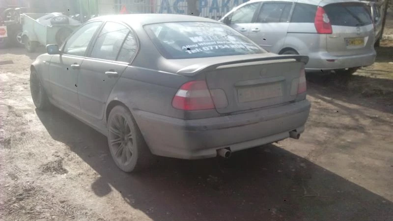 BMW 330 1.8/2.0/2.8/3.0, снимка 12 - Автомобили и джипове - 15830041