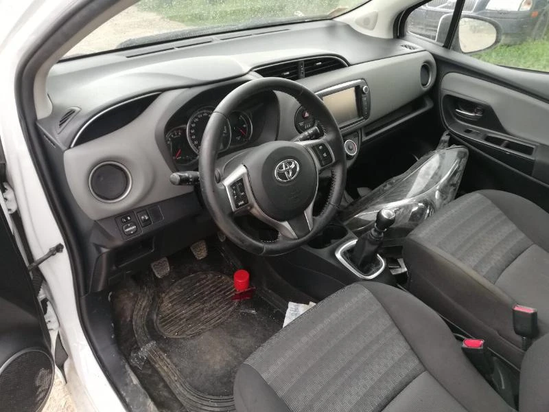 Toyota Yaris 1.33i - изображение 5