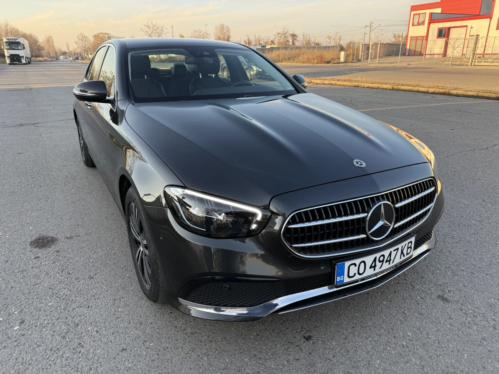 Mercedes-Benz E 220 AVANGARD НОВ ВНОС 2 ГОДИНИ ГАРАНЦИЯ, снимка 1
