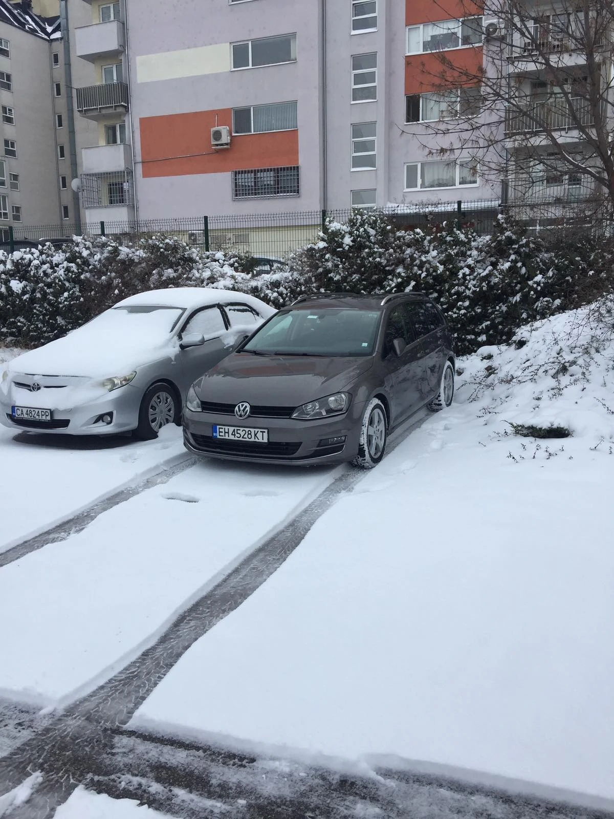 VW Golf 1.6TDI Bluemotion DSG Euro 6B - изображение 7