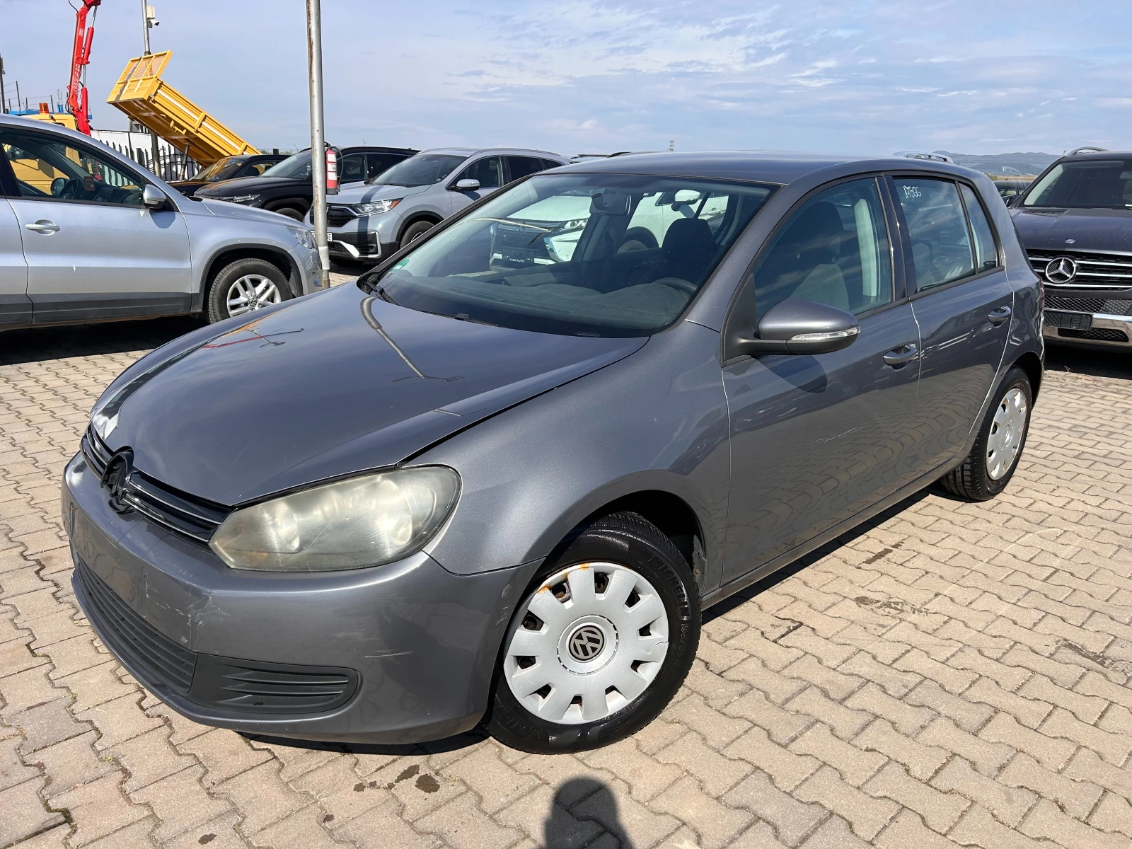 VW Golf 1.4i EURO 5 ЛИЗИНГ - [1] 