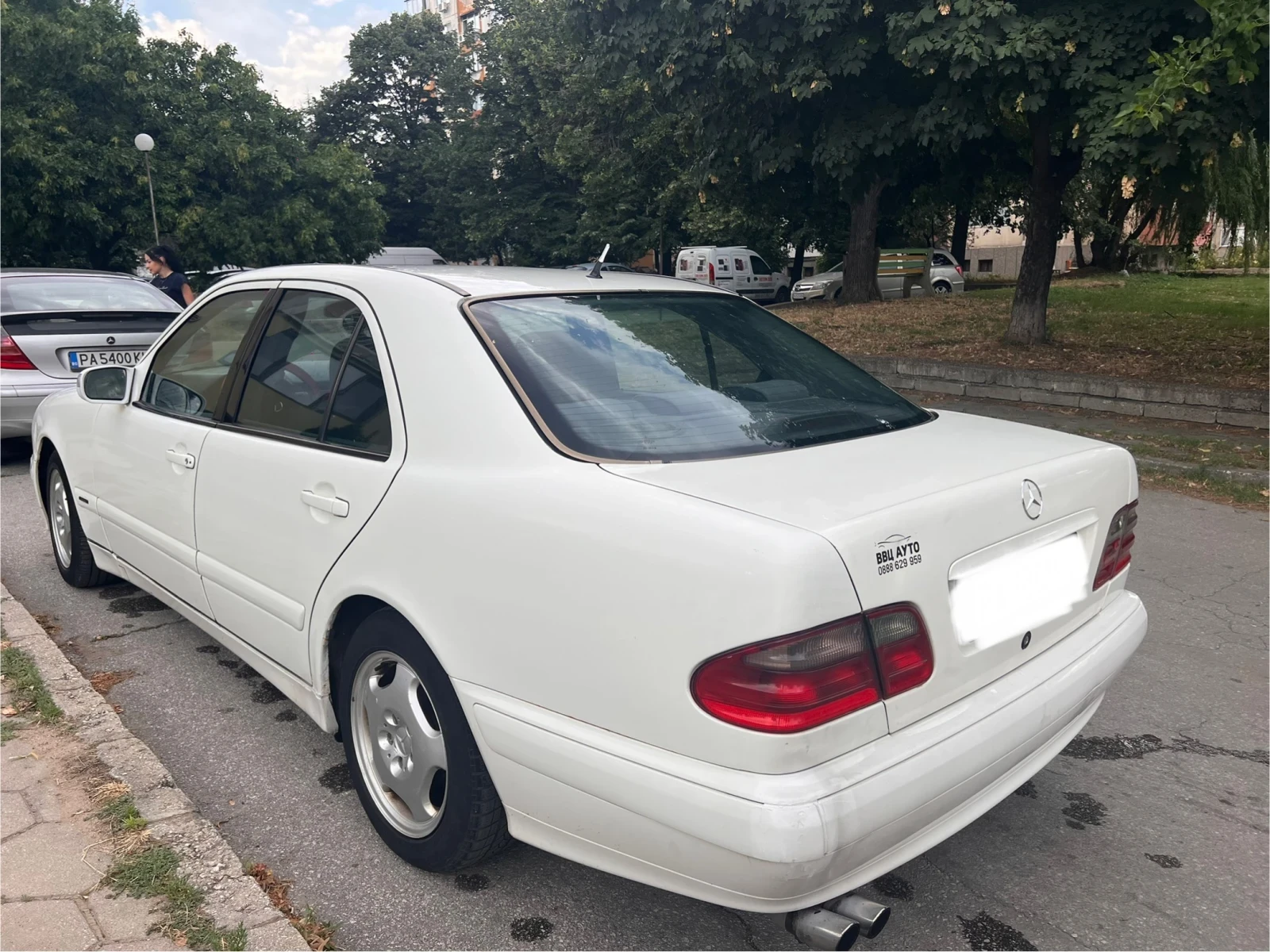 Mercedes-Benz E 220  - изображение 5