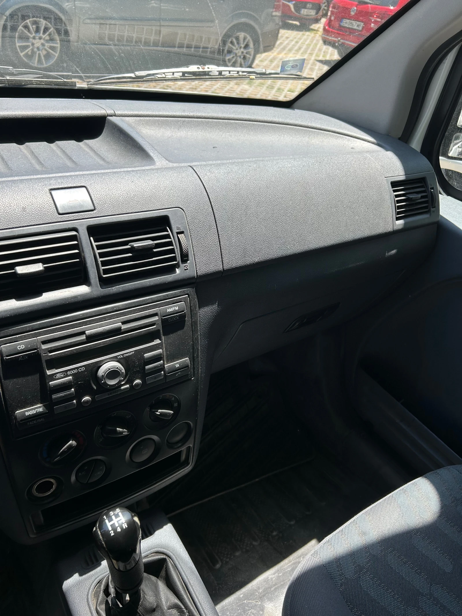 Ford Connect  - изображение 8