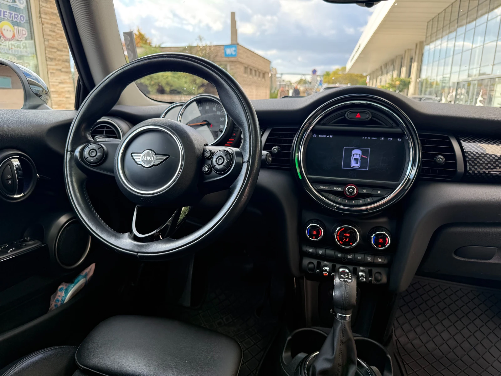 Mini Cooper s 192к.с. Панорама/Кожен салон/Подгрев - изображение 9