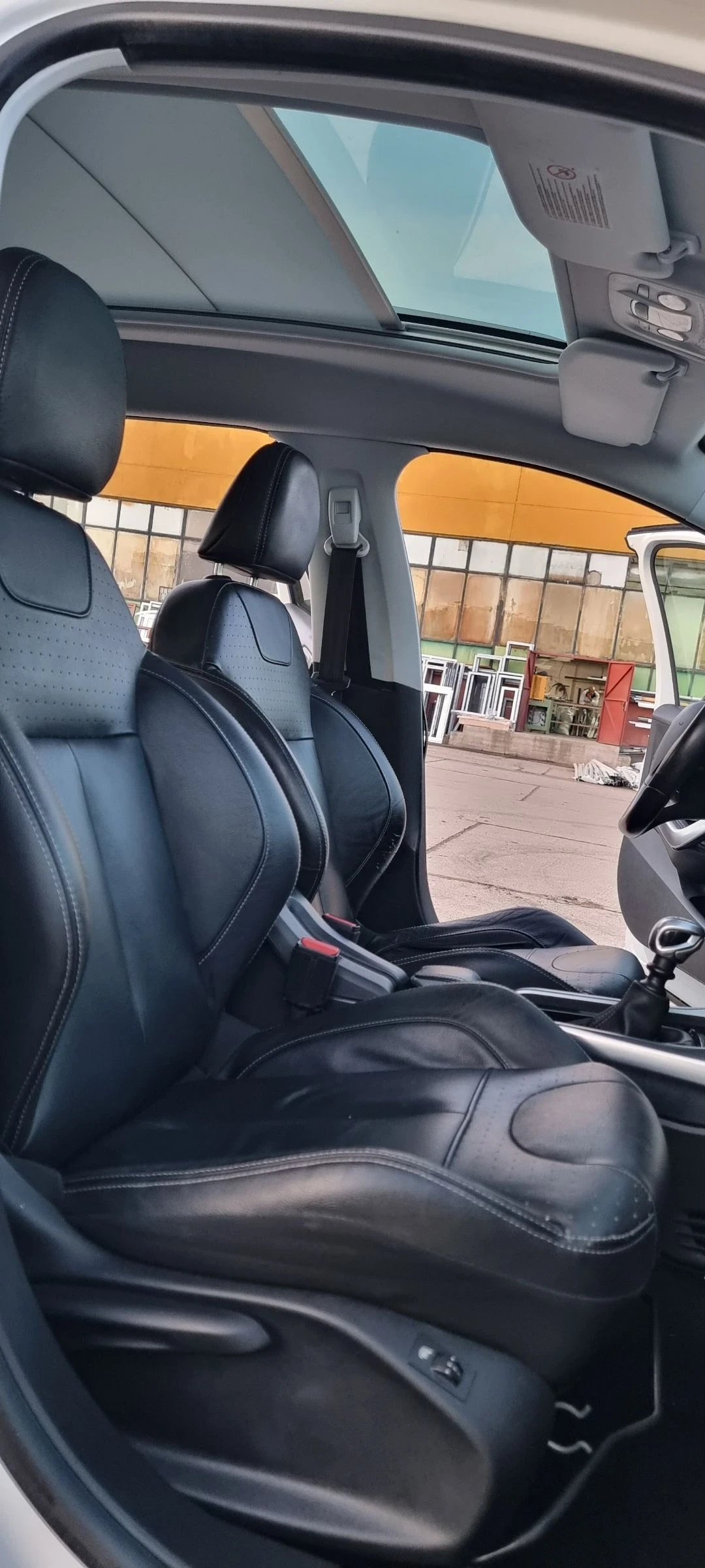 Peugeot 2008 1.6 e- hdi Feline Titane | Mobile.bg   11