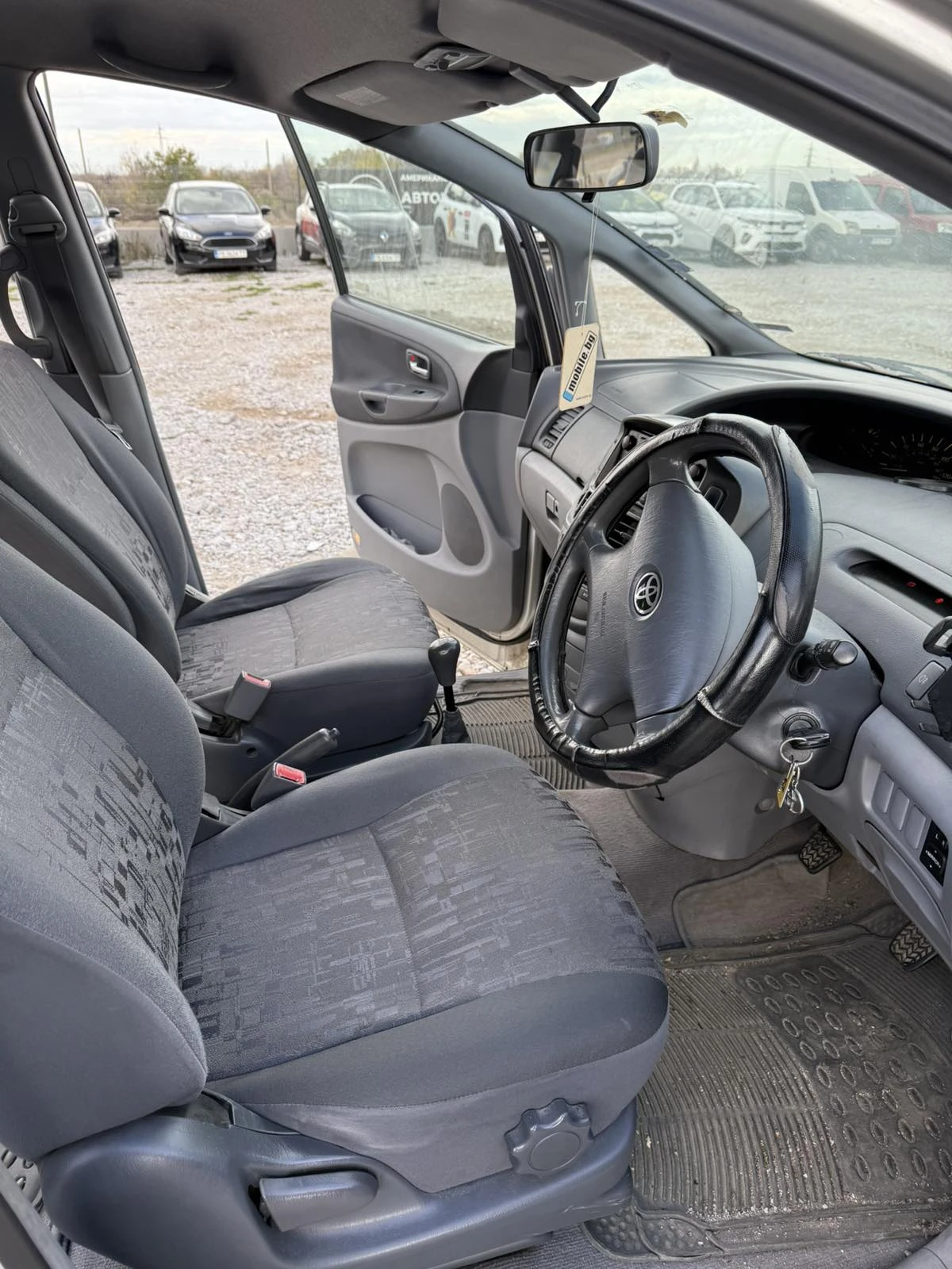 Toyota Previa  - изображение 9