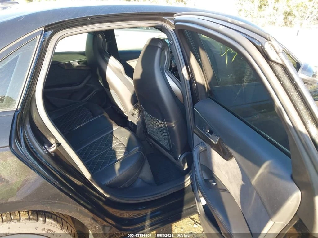 Audi S4 * 3.0T PREMIUM PLUS * CARFAX * БЕЗ ПЪРВОНАЧАЛНА ВН - изображение 7