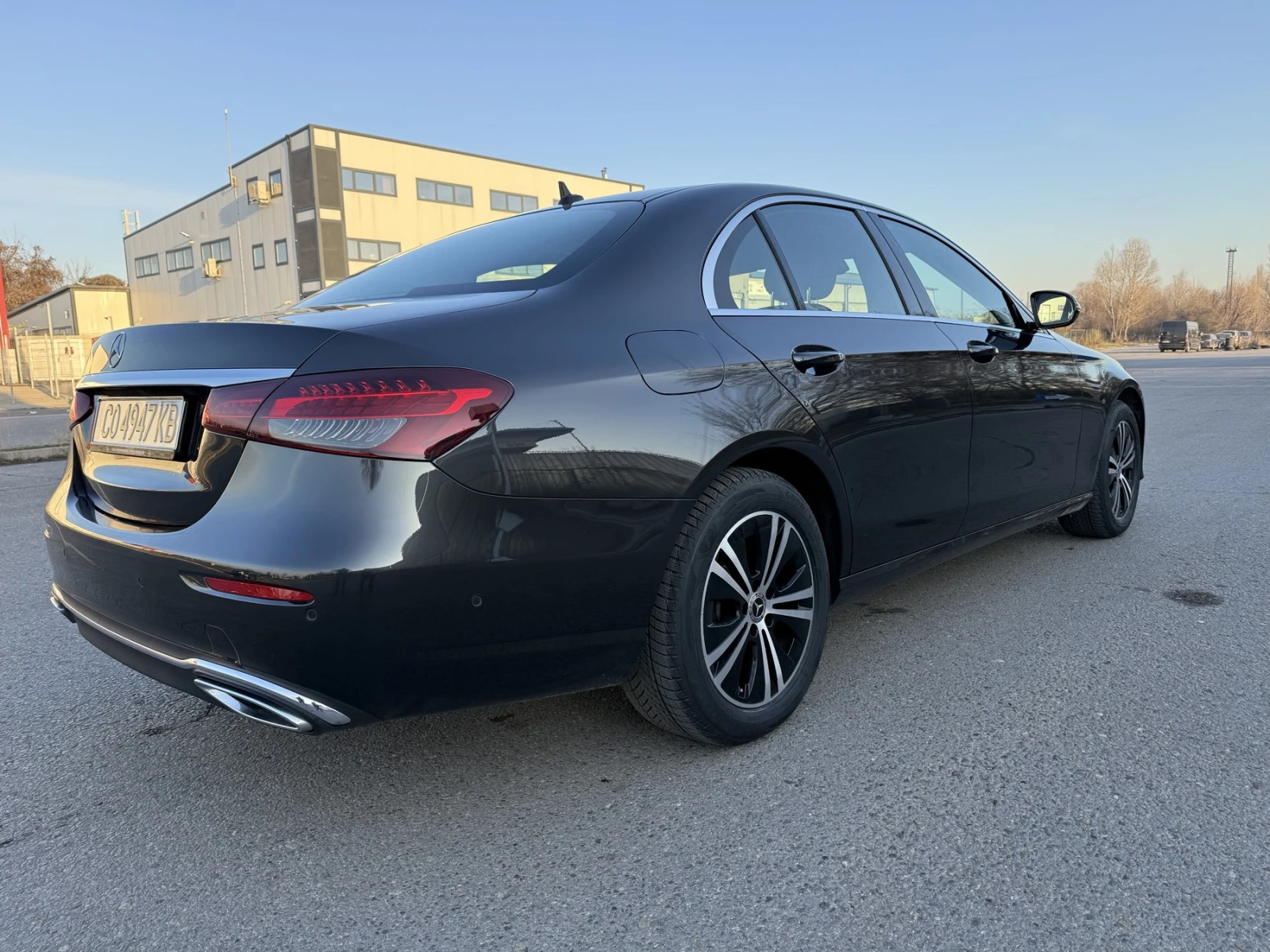 Mercedes-Benz E 220 AVANGARD НОВ ВНОС 2 ГОДИНИ ГАРАНЦИЯ - изображение 7