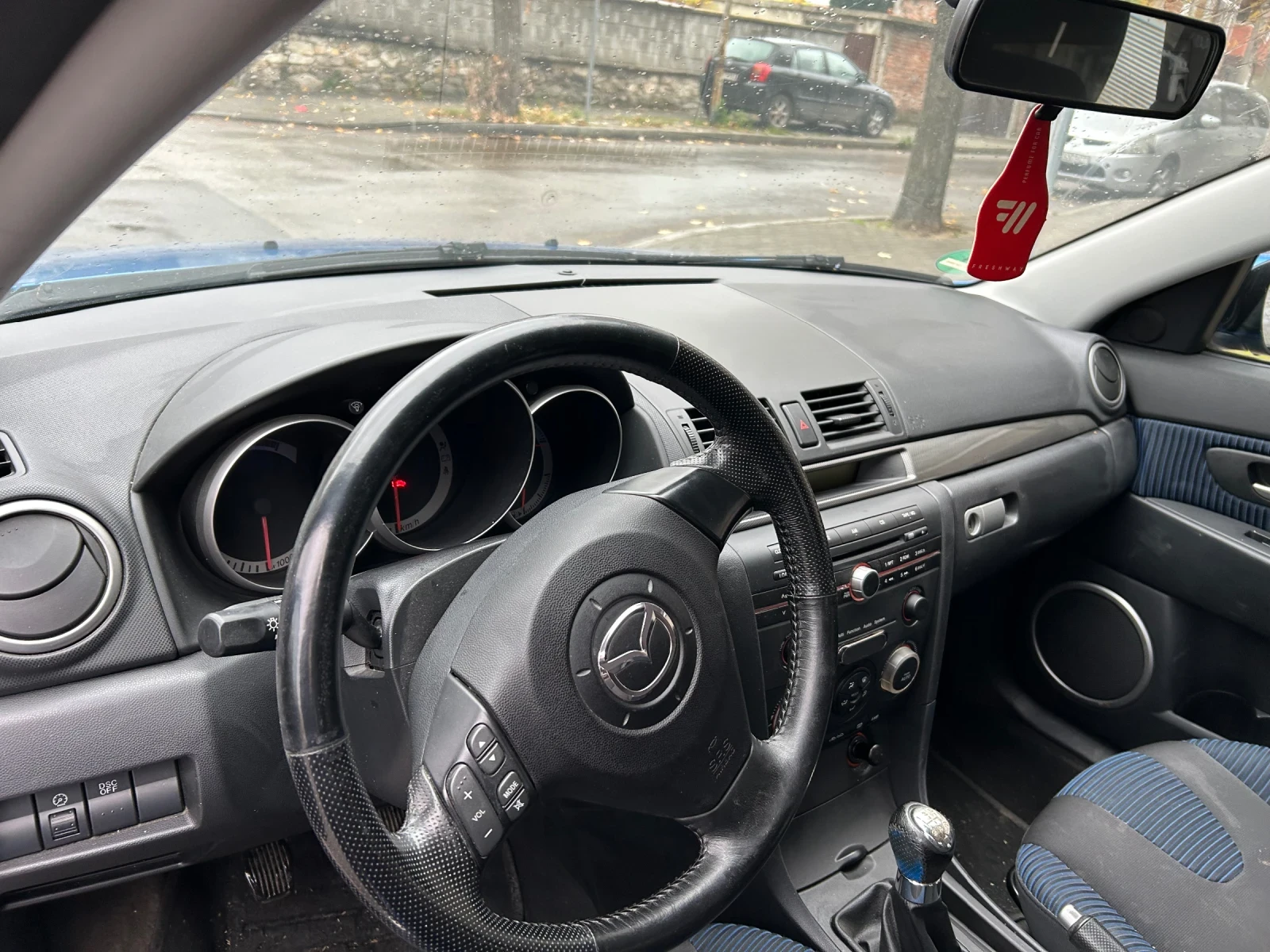 Mazda 3  - изображение 3