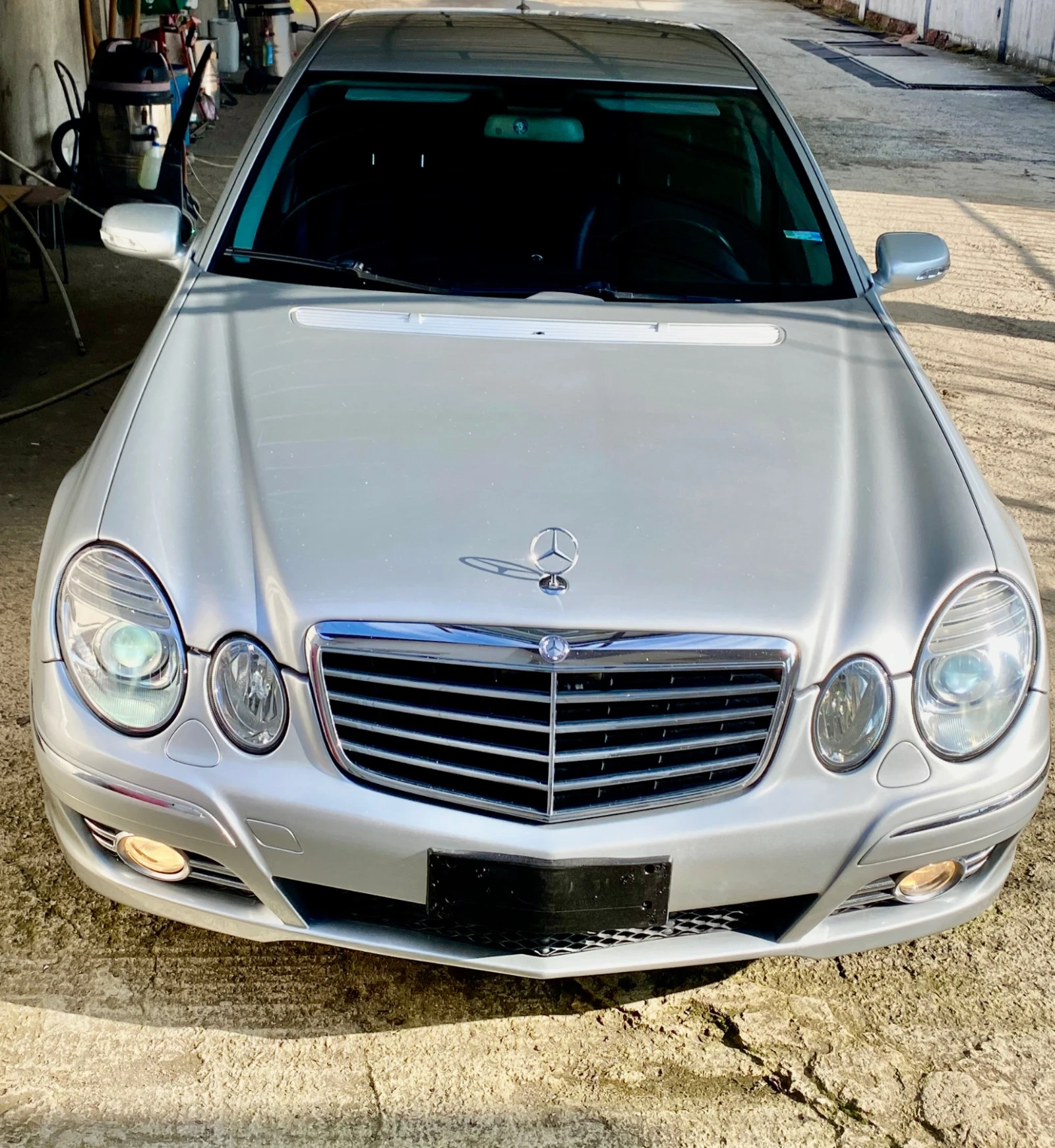 Mercedes-Benz E 320 EVO. FACELIFT. Напълно обслужен, подържан автомоби, снимка 9 - Автомобили и джипове - 53841808