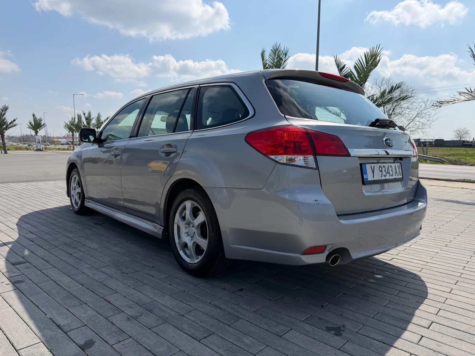 Subaru Legacy 2.0 AWD LPG, снимка 4 - Автомобили и джипове - 53866955