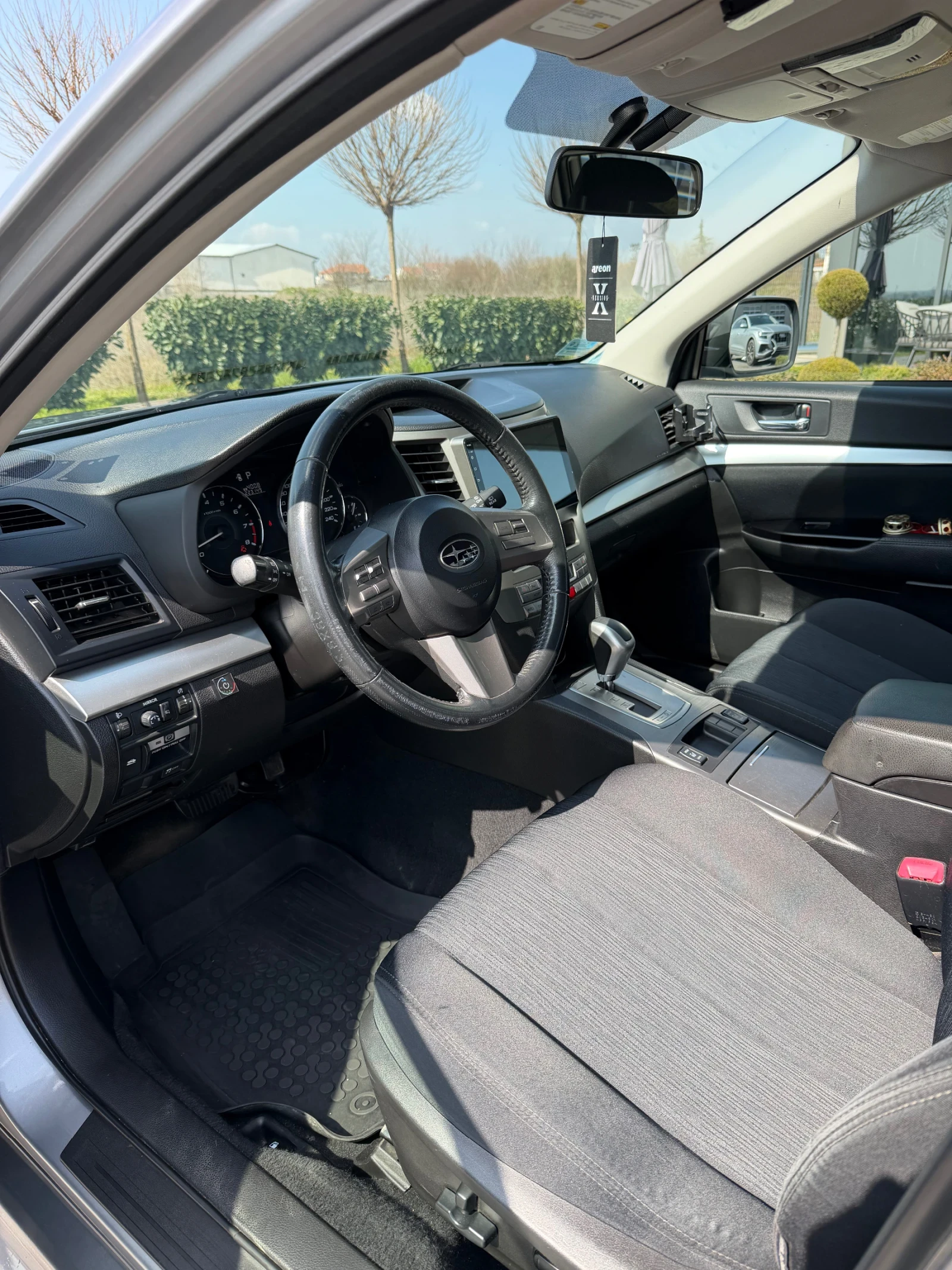 Subaru Legacy 2.0 AWD LPG, снимка 6 - Автомобили и джипове - 53866955