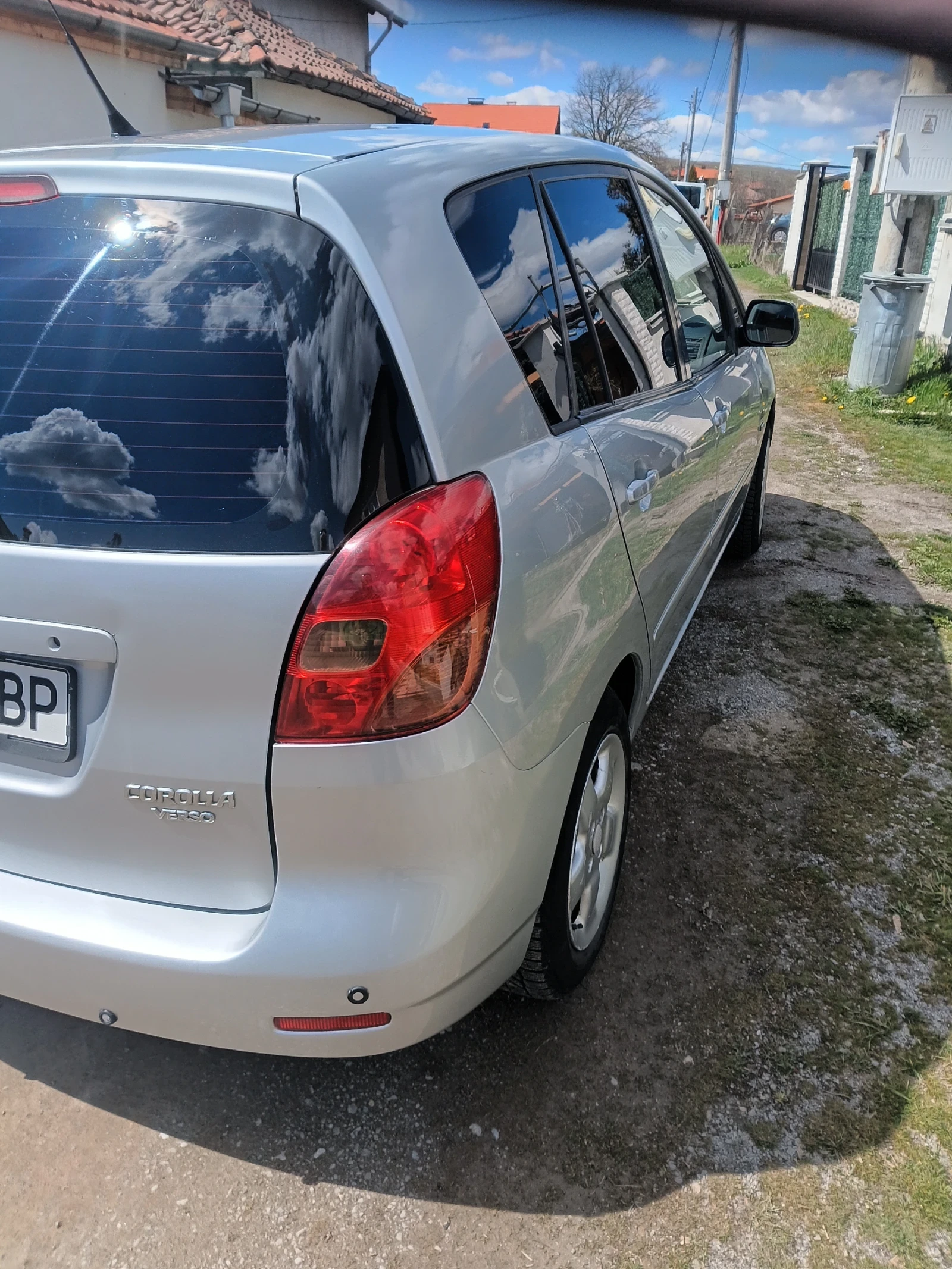 Toyota Corolla verso, снимка 3 - Автомобили и джипове - 53924879