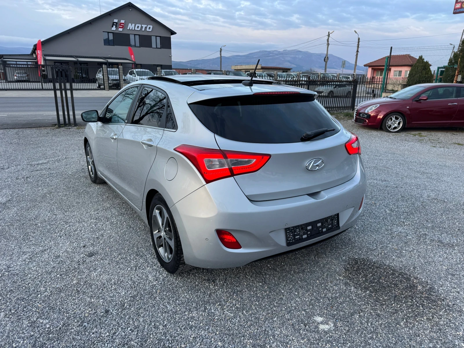 Hyundai I30 1.6CRDI AUTOMATIC! PANO! NAVI!! CAMERA! FULL LED! | Mobile.bg � ����������� 5