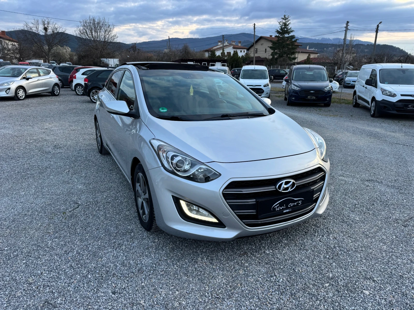 Hyundai I30 1.6CRDI AUTOMATIC! PANO! NAVI!! CAMERA! FULL LED! | Mobile.bg � ����������� 10