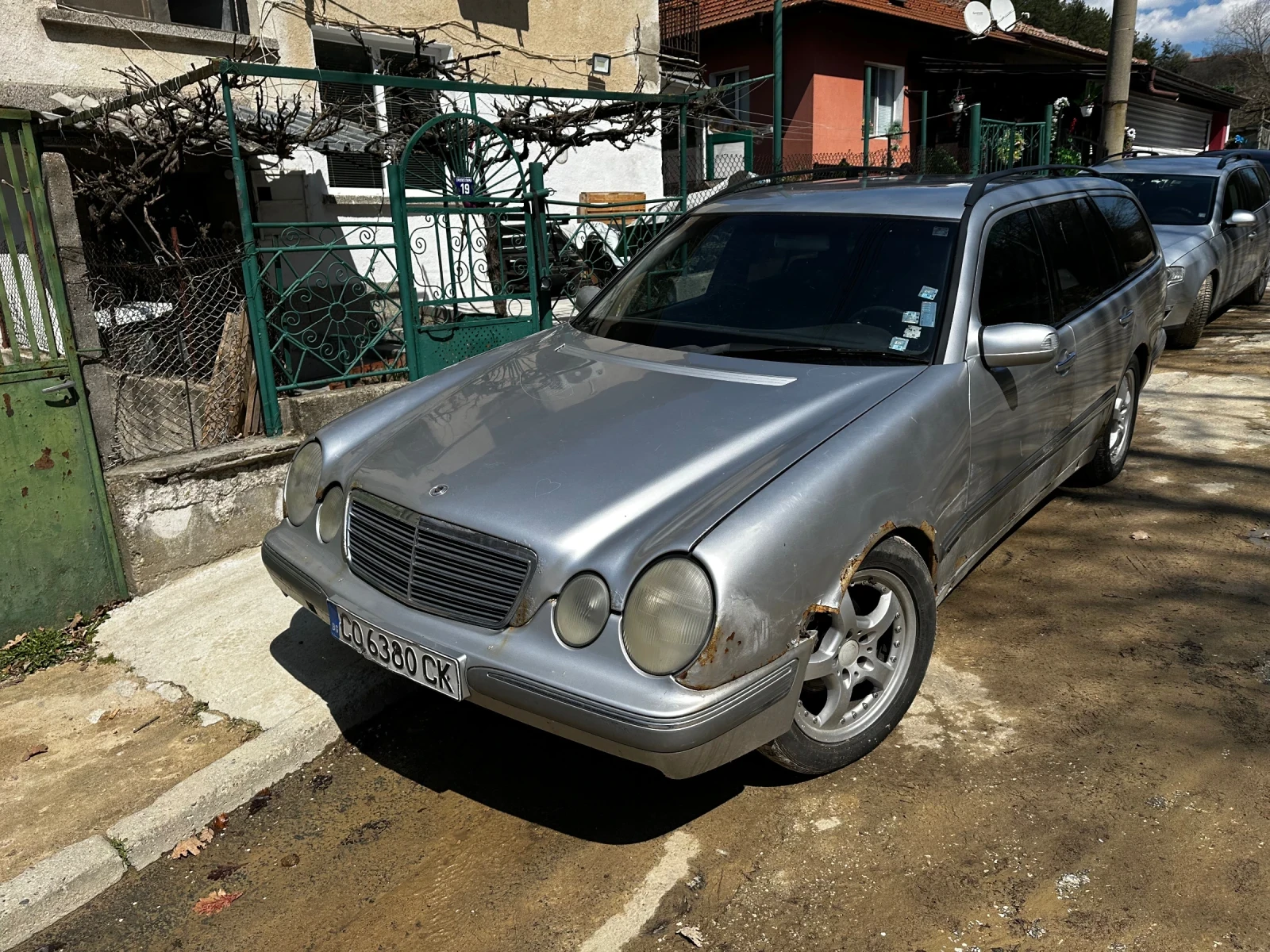 Mercedes-Benz E 220 | Mobile.bg � ����������� 1