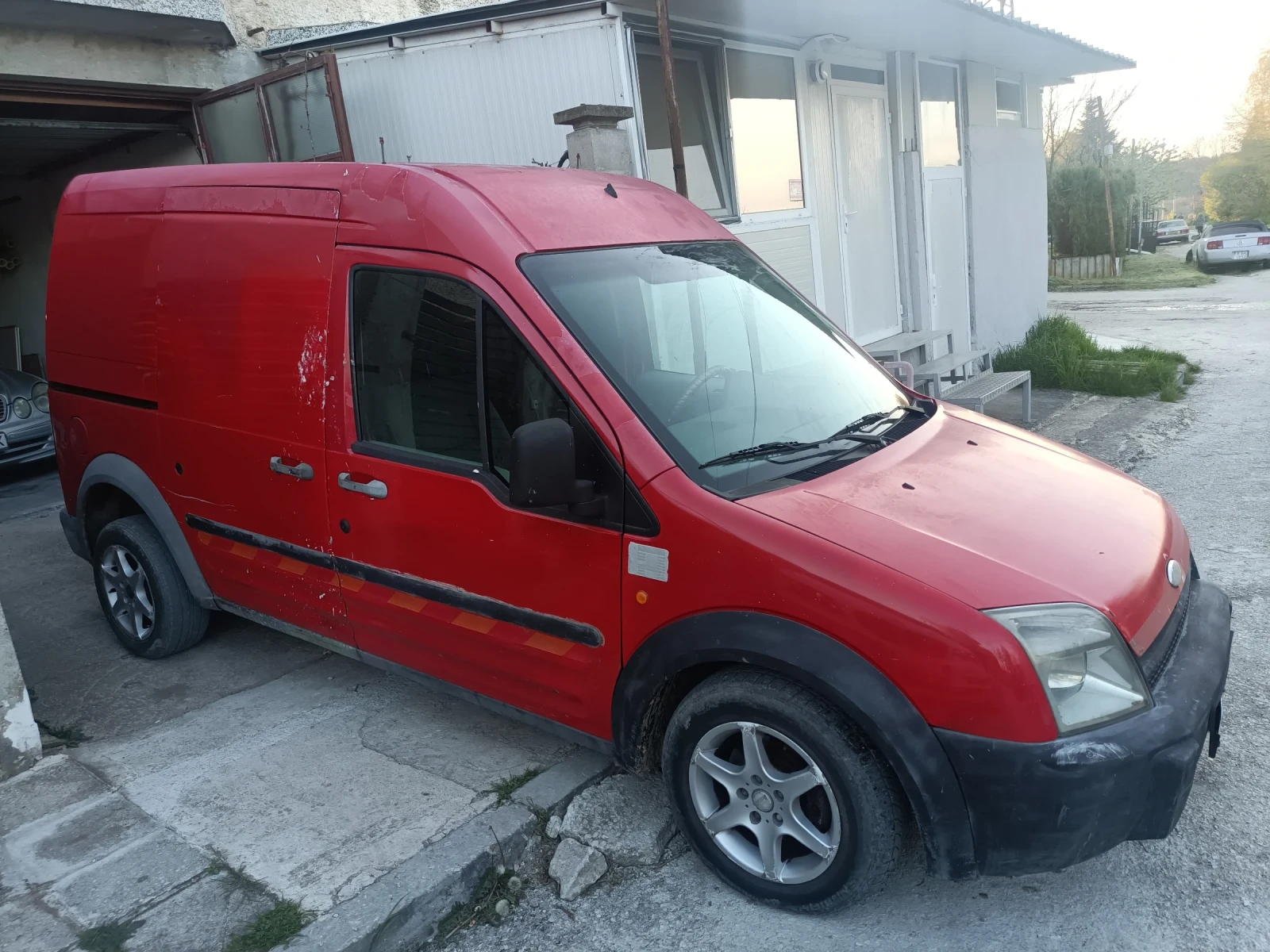 Ford Connect 1.8 TDI, снимка 2 - Автомобили и джипове - 54313700