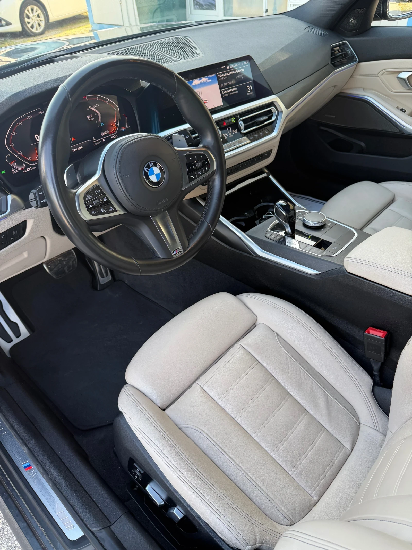 BMW 320 XDrive 2.0d M-sport paket Швейцария, снимка 11 - Автомобили и джипове - 54717831