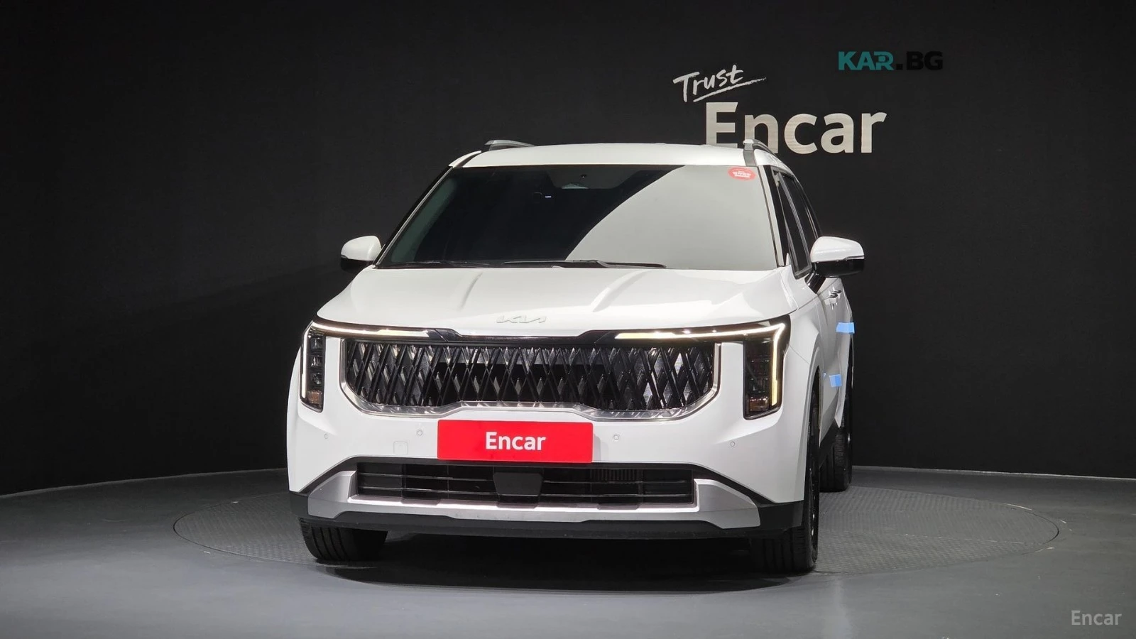 Kia Carnival Prestige* ПОДГРЕВ* ОБДУХВАНЕ* ДИСТРОНИК* КАМЕРА* , снимка 2 - Автомобили и джипове - 55393657