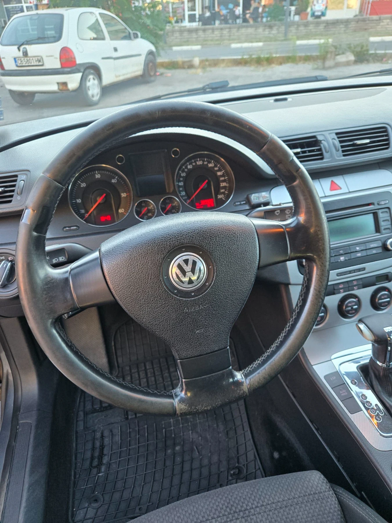 VW Passat 2.0тди 140к.с. 2007г., снимка 9 - Автомобили и джипове - 55682515