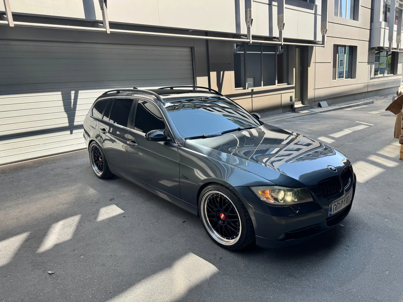 BMW 330 330d, снимка 2 - Автомобили и джипове - 55777449