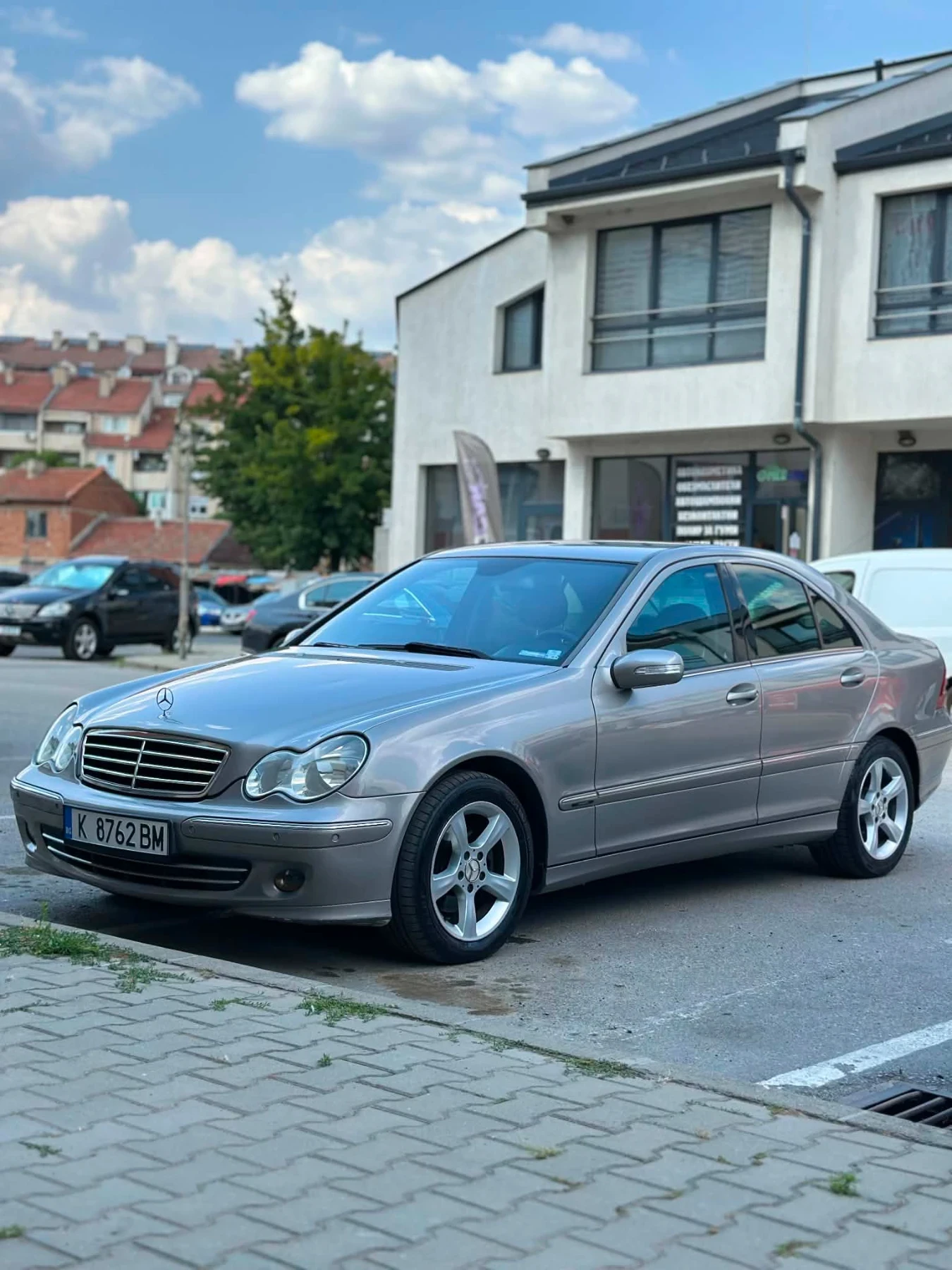 Mercedes-Benz C 220