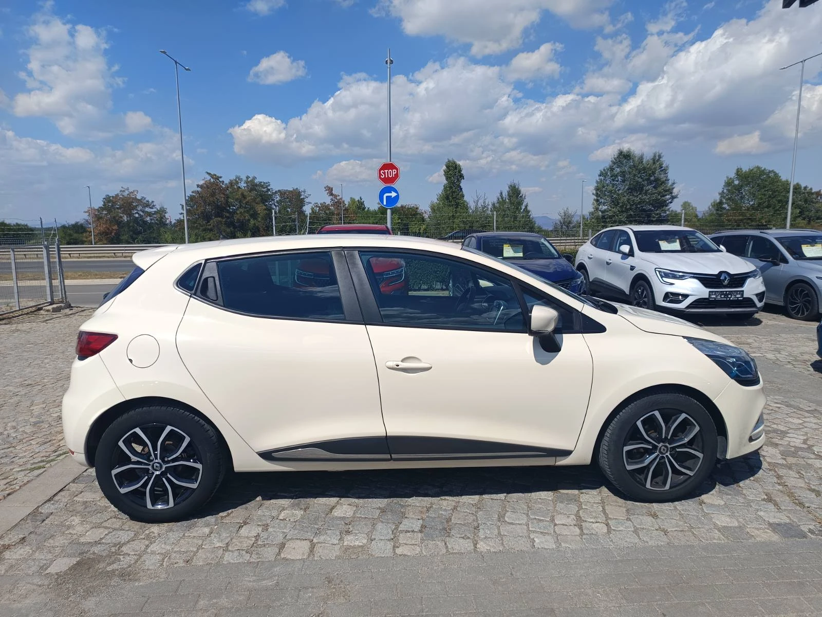 Renault Clio 1.5dCi/75к.с./ N1/ 3+ 1 (места), снимка 4 - Автомобили и джипове - 55835784