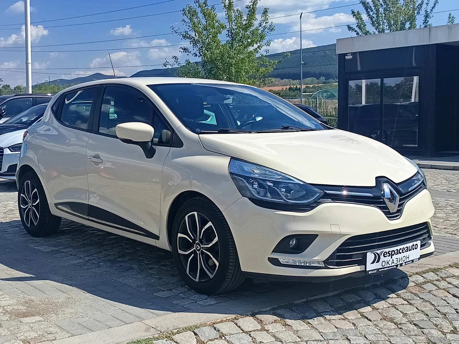 Renault Clio 1.5dCi/75к.с./ N1/ 3+ 1 (места), снимка 3 - Автомобили и джипове - 55835784