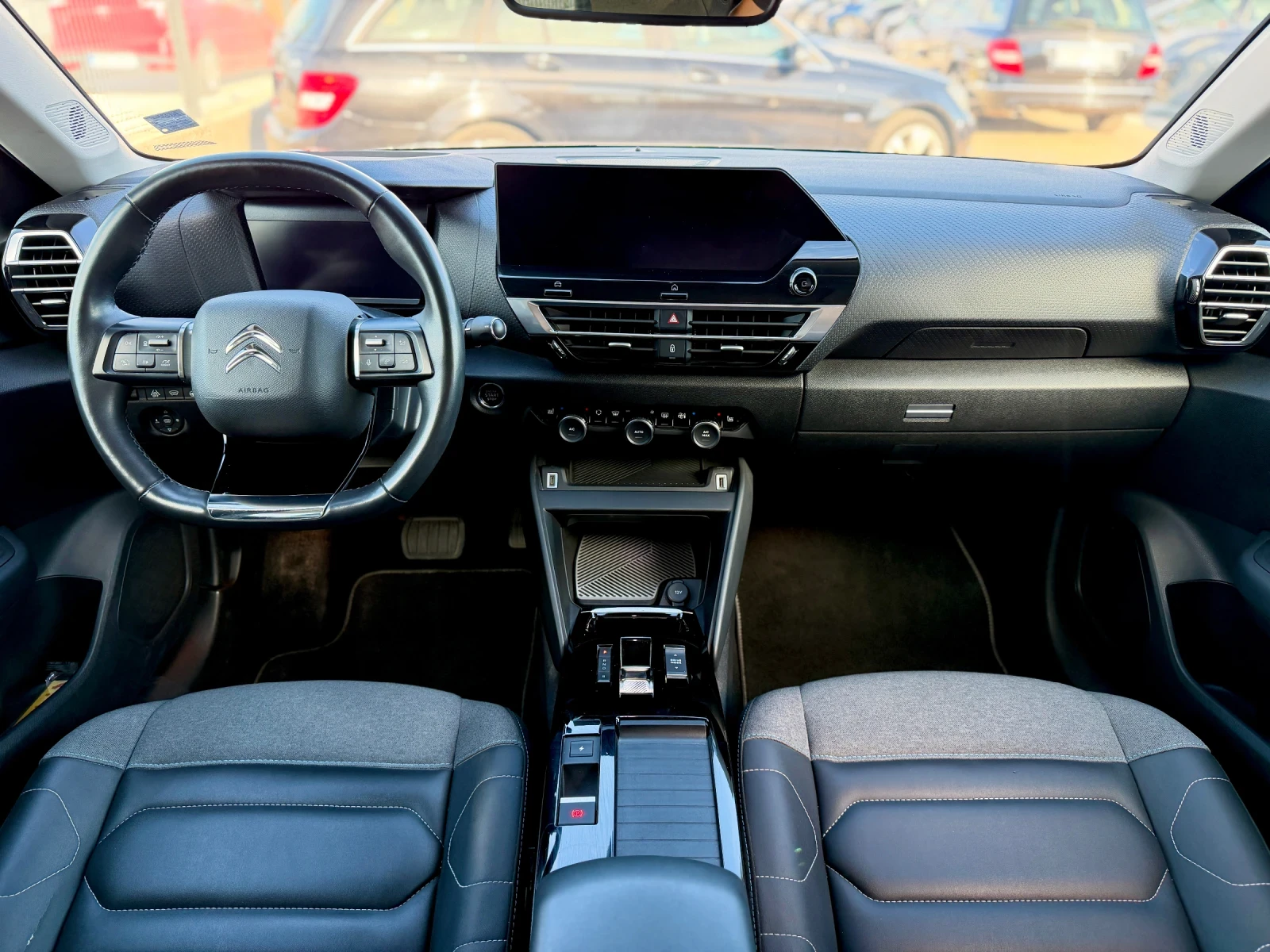 Citroen C4  E / 50 kWh / 136 к.с / HEAD - UP / KOJA / CARPLAY, снимка 8 - Автомобили и джипове - 56271777