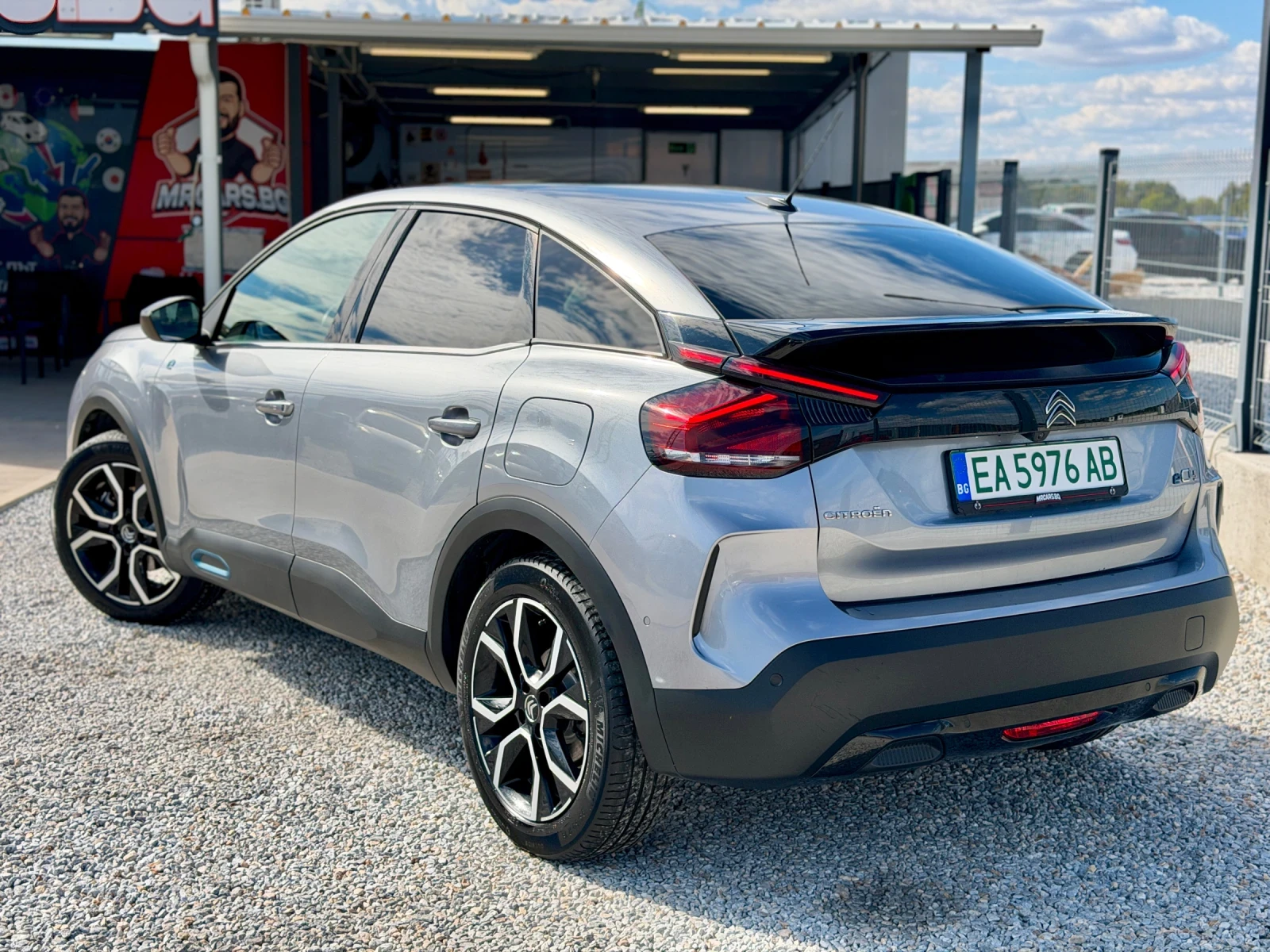 Citroen C4  E / 50 kWh / 136 к.с / HEAD - UP / KOJA / CARPLAY, снимка 4 - Автомобили и джипове - 56271777
