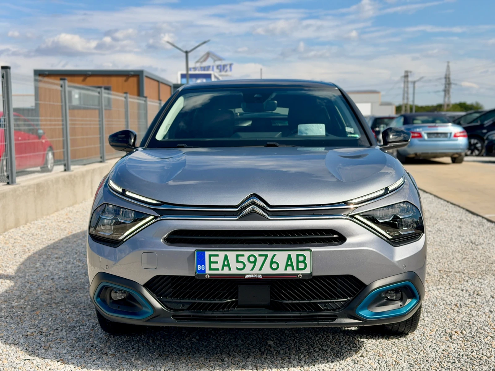 Citroen C4  E / 50 kWh / 136 к.с / HEAD - UP / KOJA / CARPLAY, снимка 2 - Автомобили и джипове - 56271777