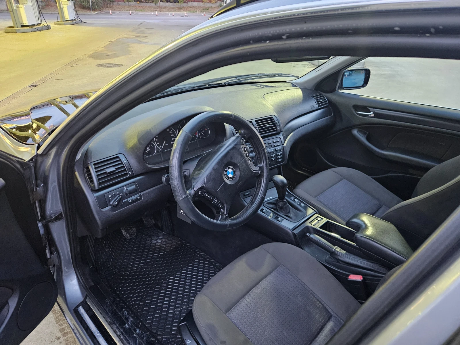 BMW 320 2.0d, снимка 8 - Автомобили и джипове - 56615419