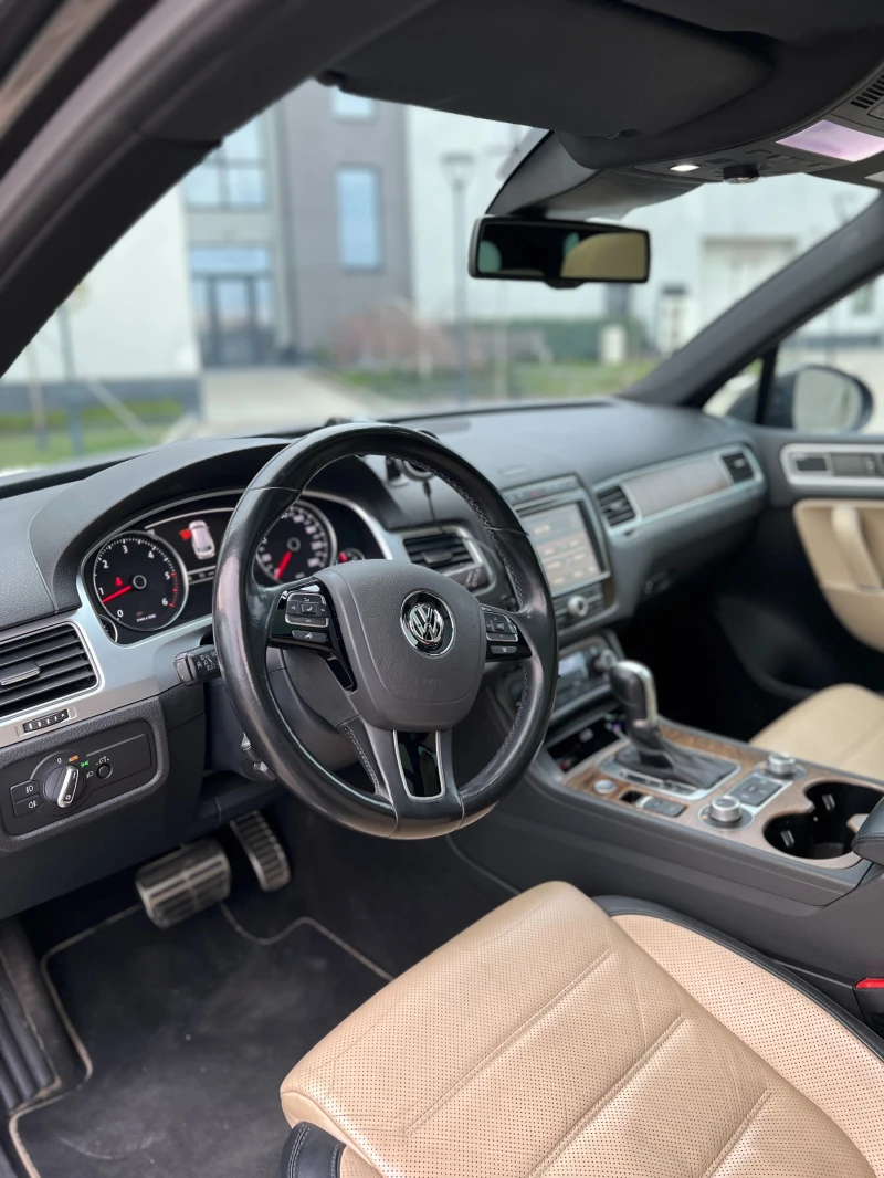 VW Touareg V8 TDI Exclusive N1, снимка 7 - Автомобили и джипове - 47540888