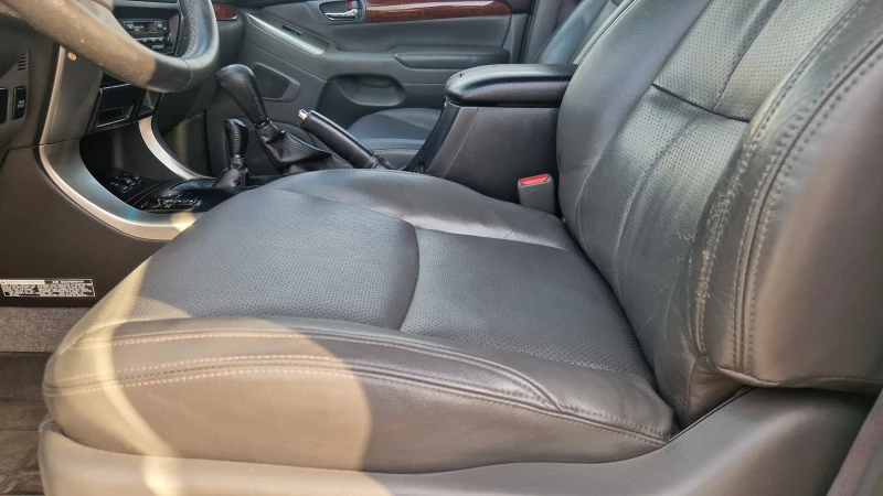 Toyota Land cruiser, снимка 9 - Автомобили и джипове - 51956711