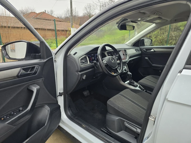 VW T-Roc 2.0TDI 150к.с STYLE DSG DIGITAL , снимка 10 - Автомобили и джипове - 52671745