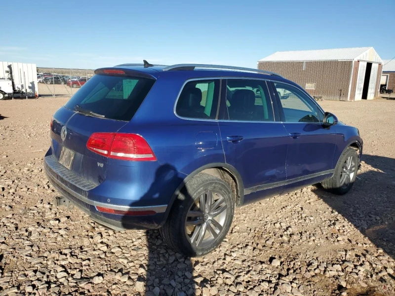 VW Touareg SPORT, снимка 3 - Автомобили и джипове - 53181362