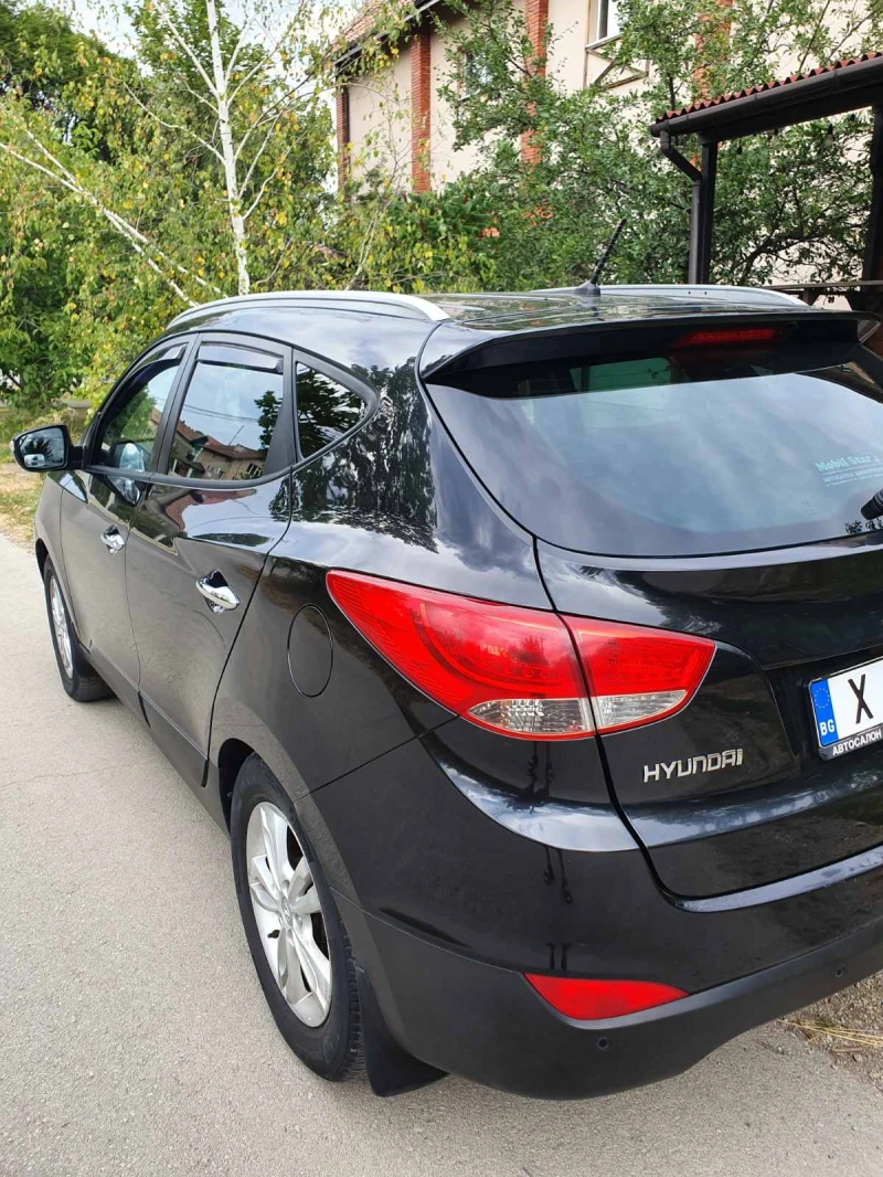 Hyundai IX35, снимка 4 - Автомобили и джипове - 53205634
