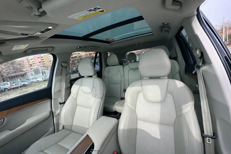 Volvo Xc90, снимка 4 - Автомобили и джипове - 53283665