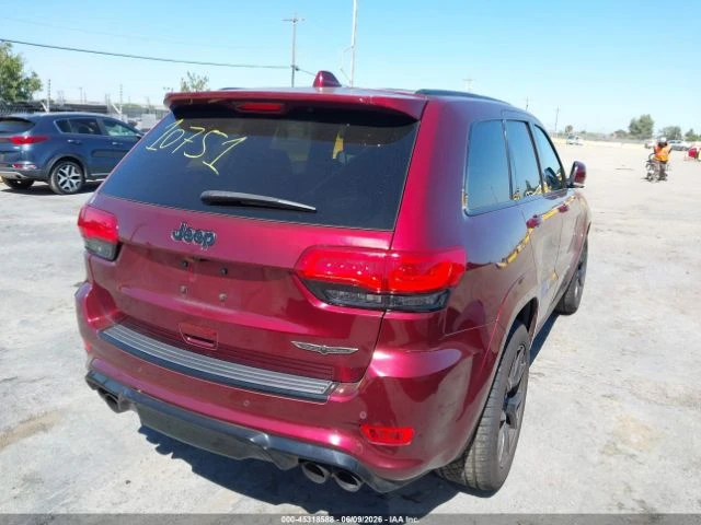 Jeep Grand cherokee TRACKHAWK* AWD* HARMAN KARDON* ПОДГРЕВ* ОБДУХВАНЕ*, снимка 4 - Автомобили и джипове - 55435709