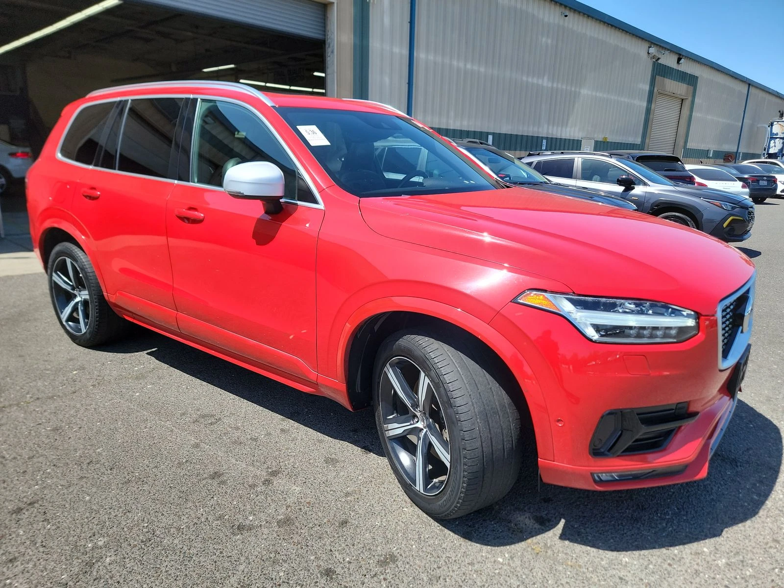 Volvo Xc90 T5 R-Design/ПОДГРЕВ/ОБДУХВАНЕ/КАМЕРА/ПАНОРАМА - изображение 3
