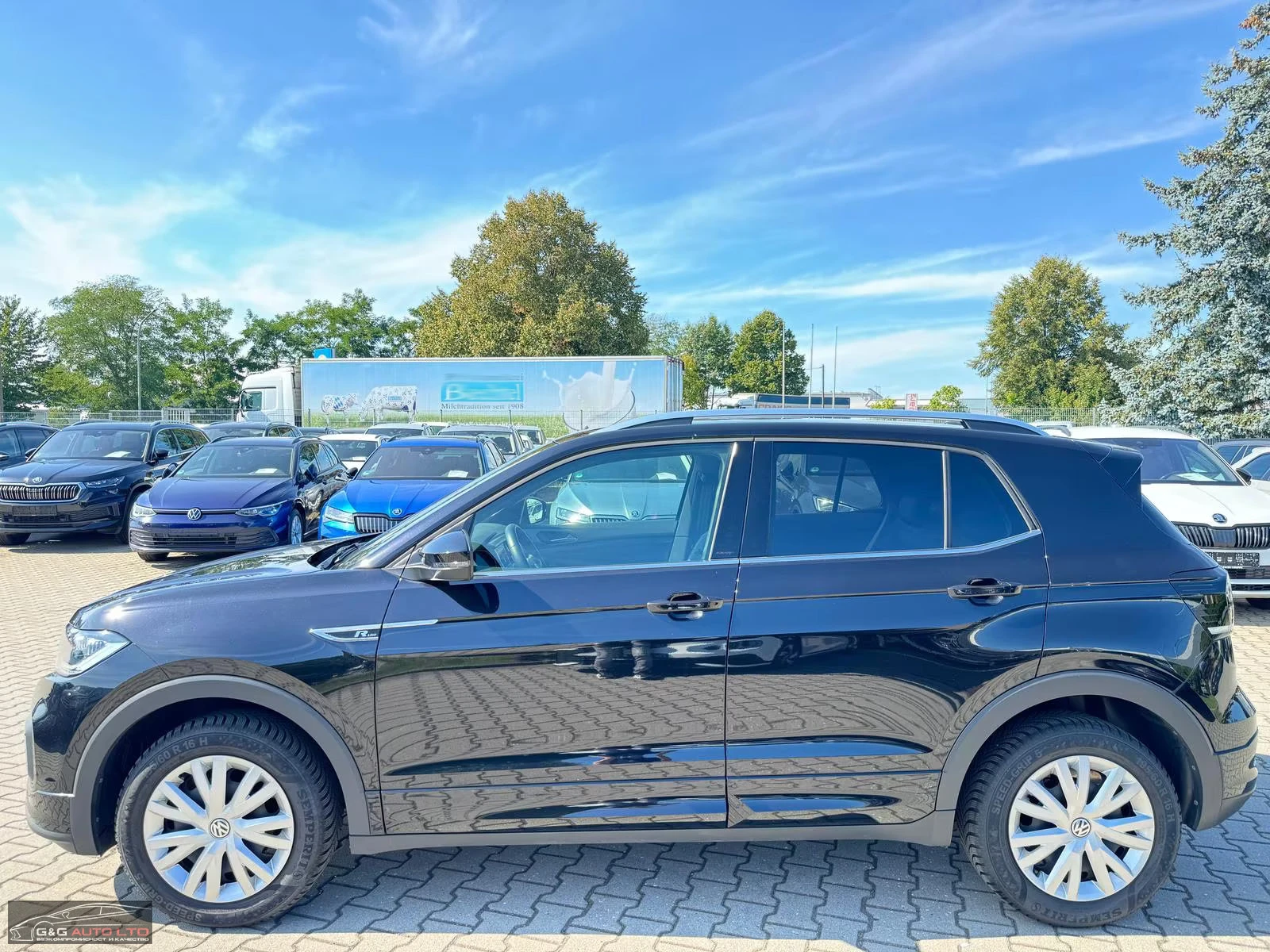 VW T-Cross R-LINE/150HP/DSG/CAM/NAVI/LED/DIGI/CPLAY/352g - изображение 2